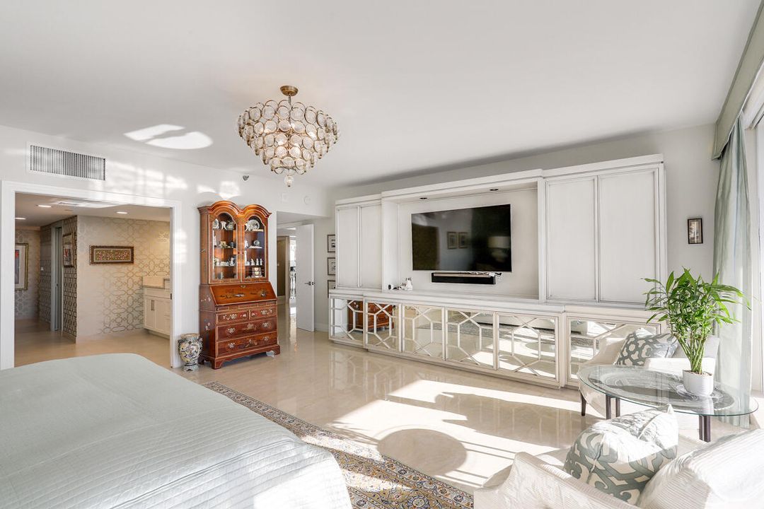 Active With Contract: $1,395,000 (3 beds, 3 baths, 3290 Square Feet)