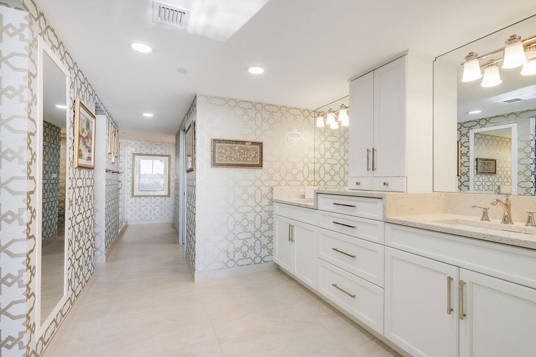 Active With Contract: $1,395,000 (3 beds, 3 baths, 3290 Square Feet)