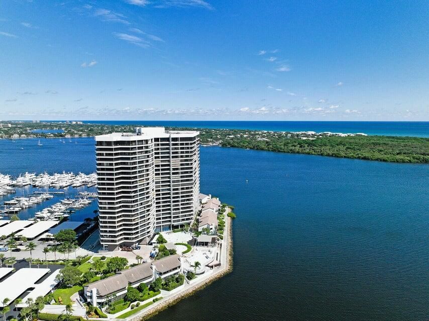 Active With Contract: $1,395,000 (3 beds, 3 baths, 3290 Square Feet)