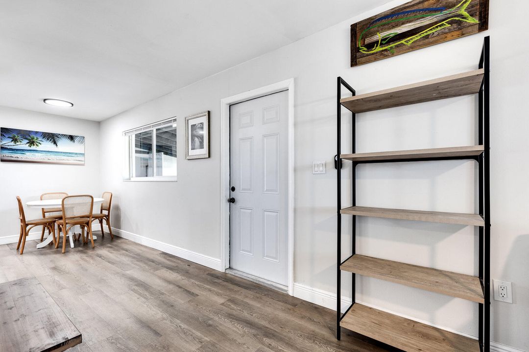 For Sale: $450,000 (3 beds, 2 baths, 1242 Square Feet)