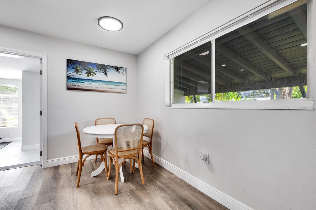 For Sale: $450,000 (3 beds, 2 baths, 1242 Square Feet)