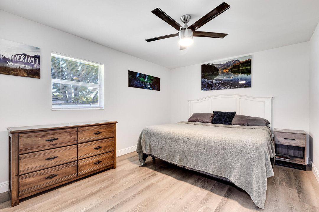 For Sale: $450,000 (3 beds, 2 baths, 1242 Square Feet)