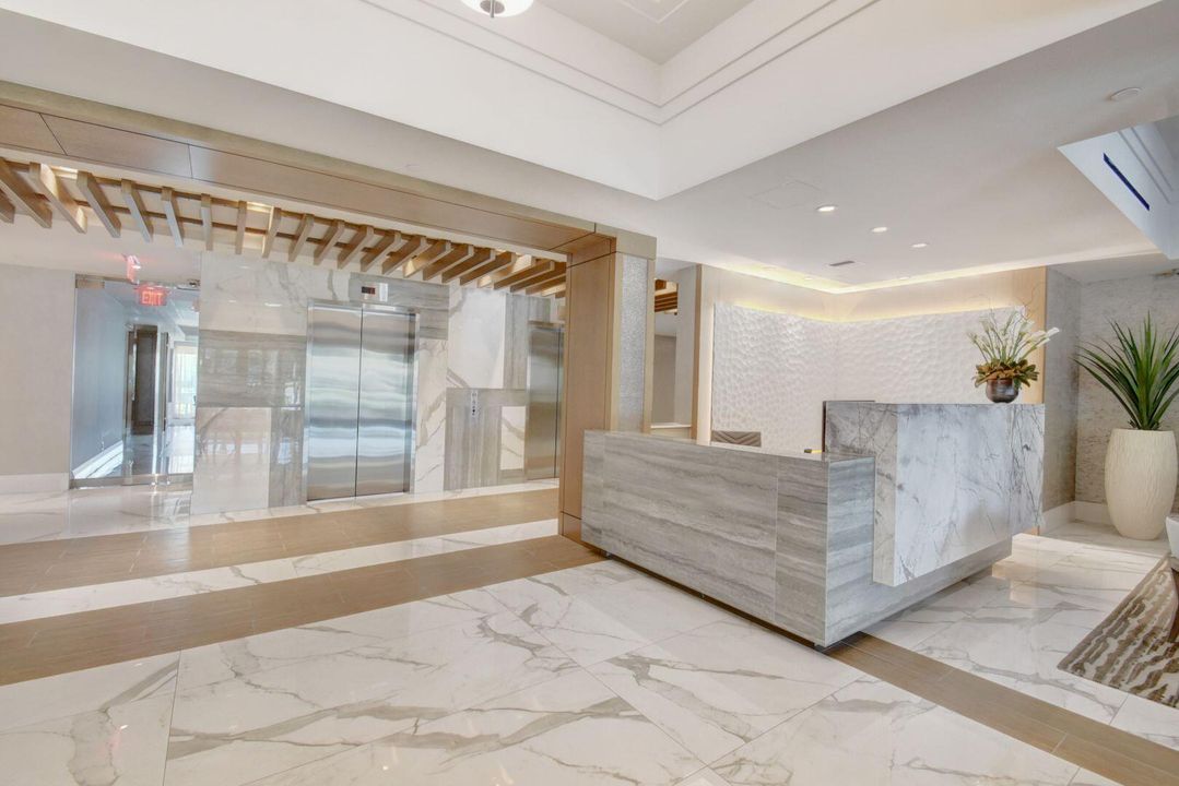 Active With Contract: $5,500 (2 beds, 2 baths, 1426 Square Feet)