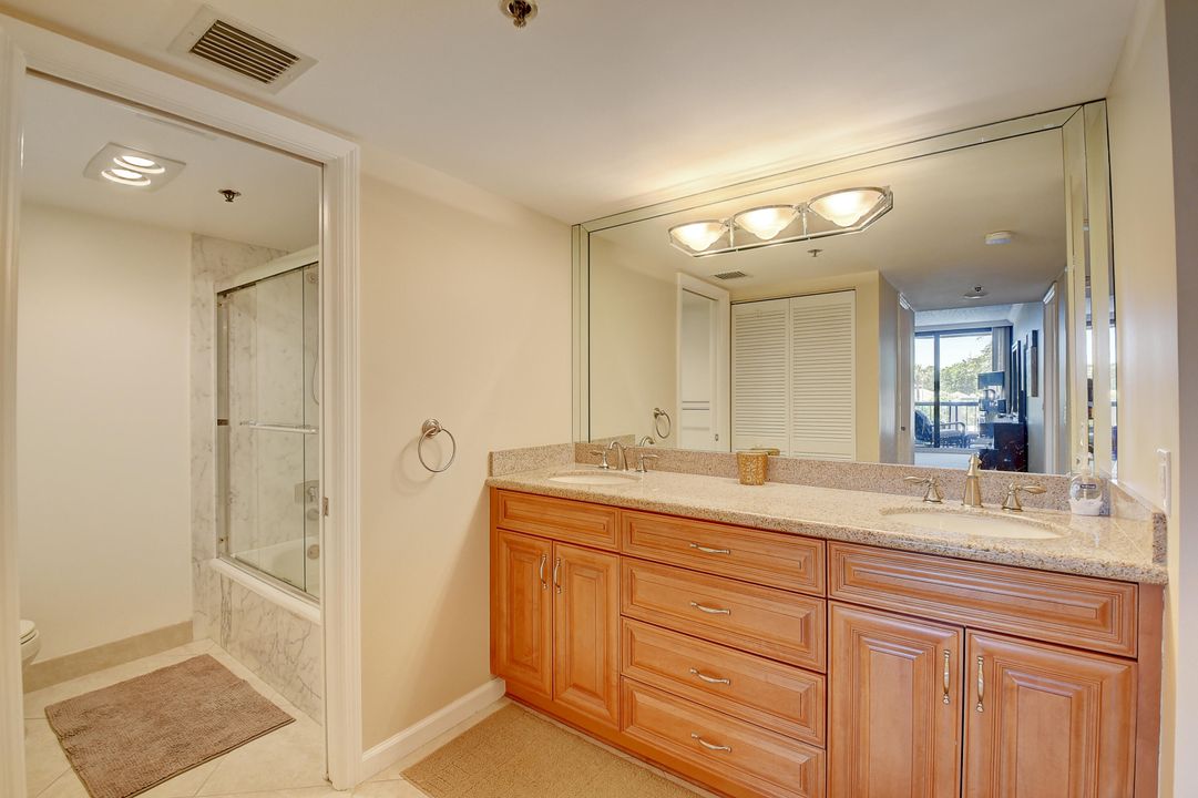 Active With Contract: $5,500 (2 beds, 2 baths, 1426 Square Feet)