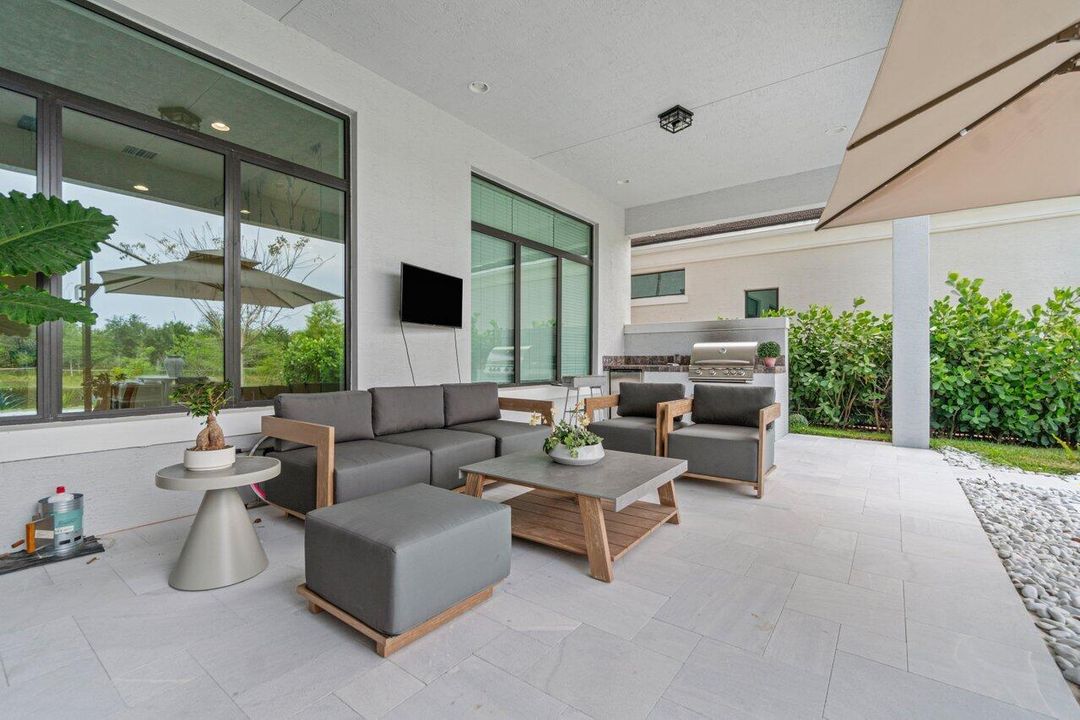 En Renta: $12,000 (5 camas, 5 baños, 5292 Pies cuadrados)