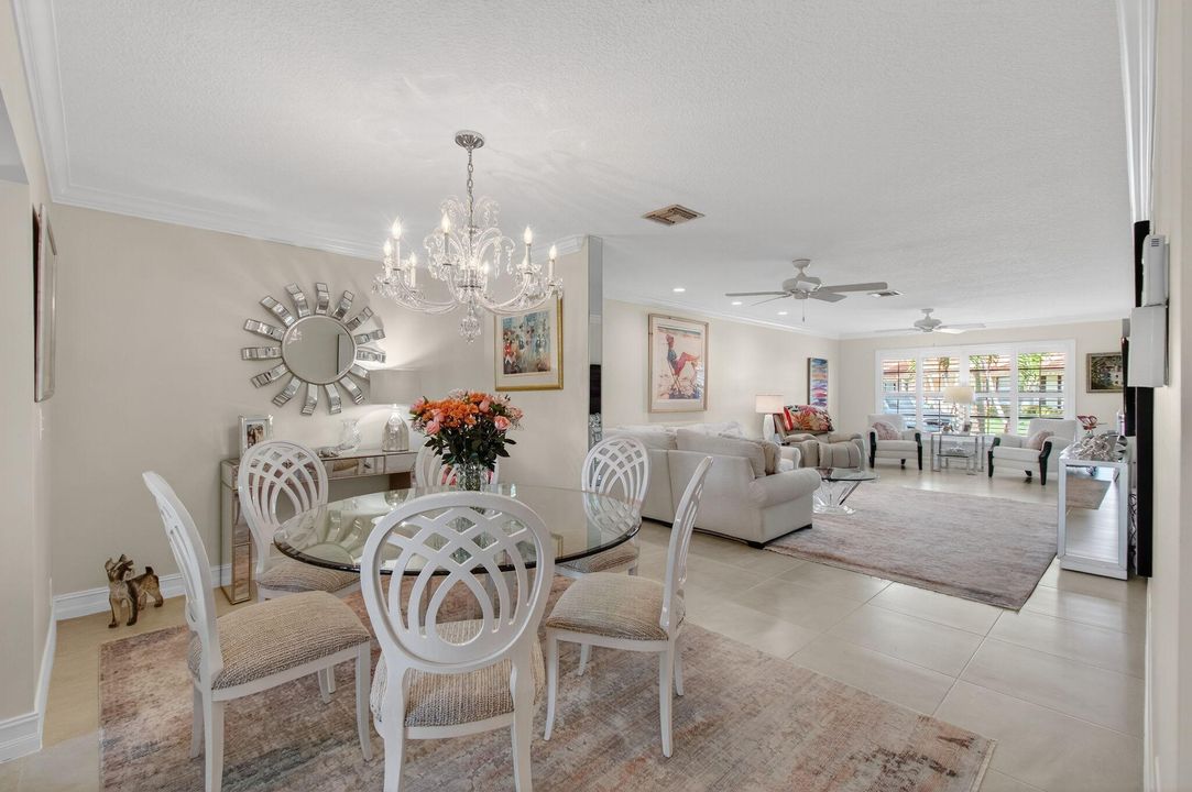 Active With Contract: $315,000 (2 beds, 2 baths, 1404 Square Feet)