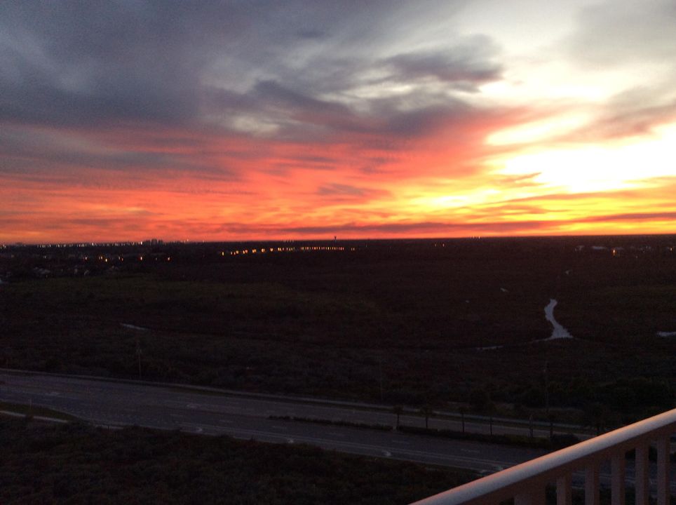 На продажу: $3,200,000 (3 спален, 3 ванн, 2792 Квадратных фут)