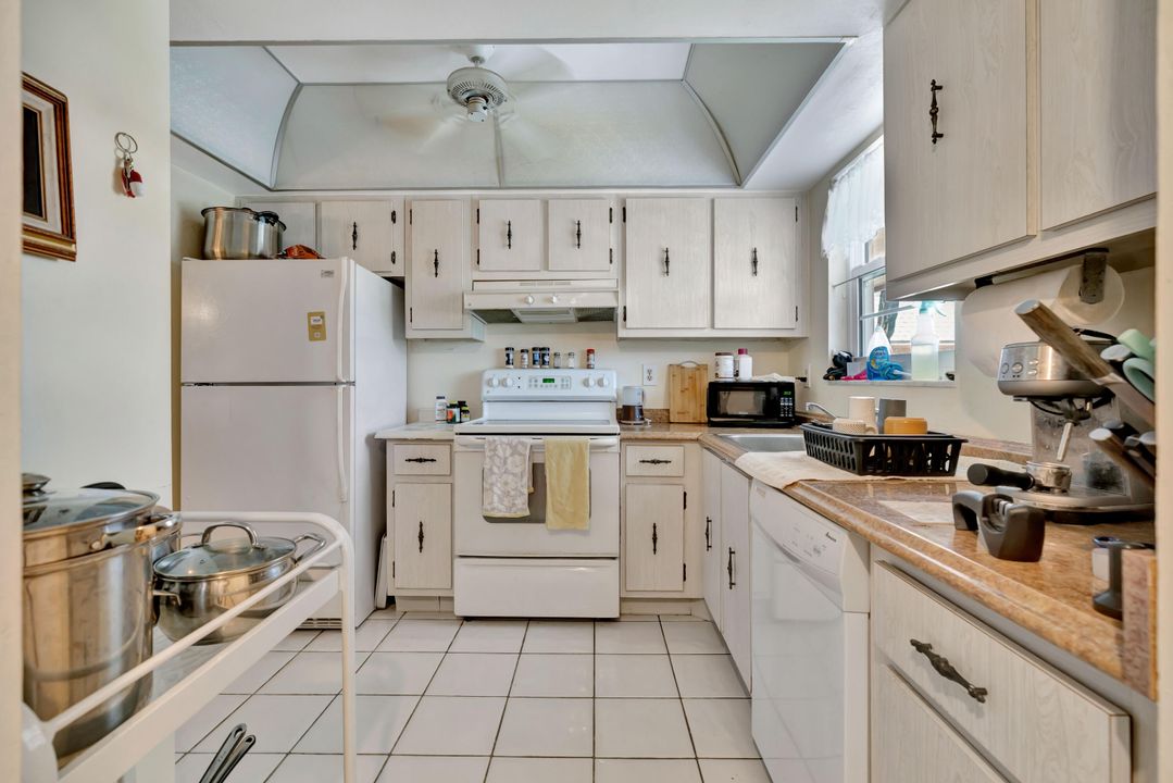 En Venta: $145,900 (2 camas, 1 baños, 910 Pies cuadrados)