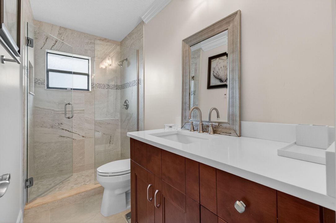 Active With Contract: $315,000 (2 beds, 2 baths, 1404 Square Feet)