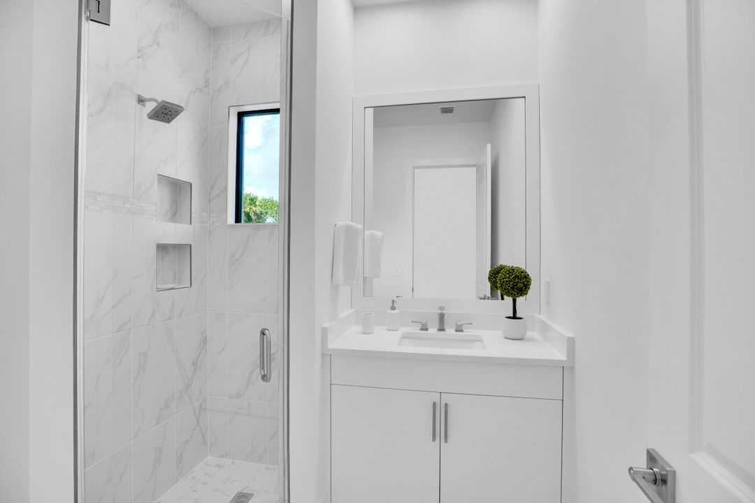 For Sale: $1,795,000 (3 beds, 3 baths, 2254 Square Feet)