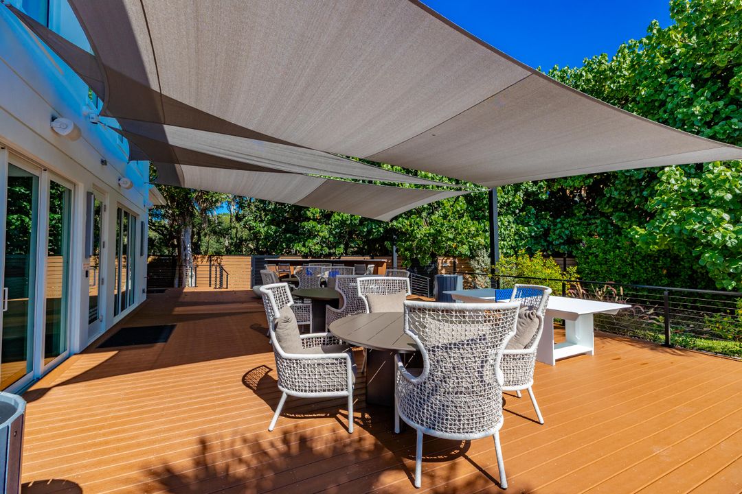 For Sale: $1,795,000 (3 beds, 3 baths, 2254 Square Feet)