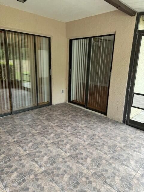 出租: $1,850 (2 贝兹, 2 浴室, 1078 平方英尺)