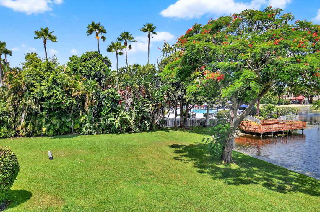 Active With Contract: $3,500 (3 beds, 2 baths, 1620 Square Feet)