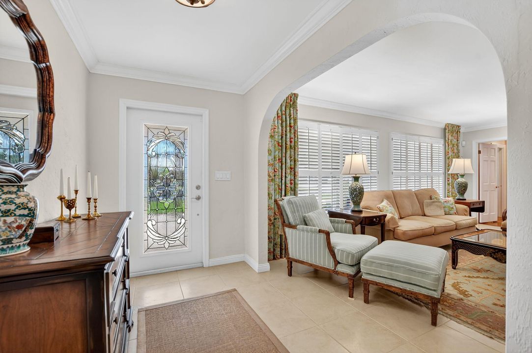 Active With Contract: $1,395,000 (5 beds, 3 baths, 2347 Square Feet)