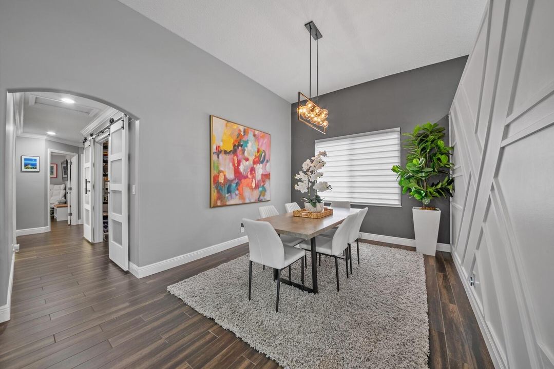 待售: $949,995 (4 贝兹, 2 浴室, 2381 平方英尺)