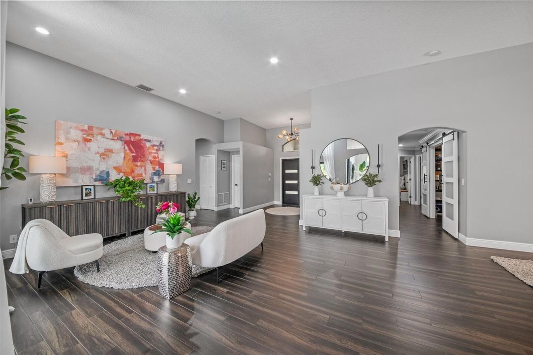 待售: $949,995 (4 贝兹, 2 浴室, 2381 平方英尺)