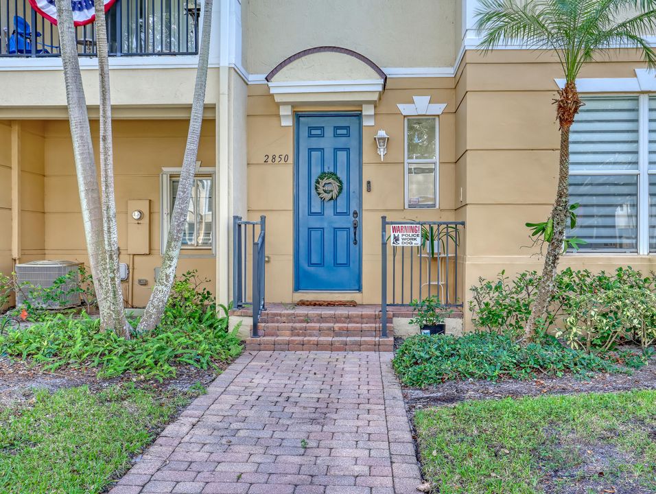 На продажу: $490,000 (3 спален, 2 ванн, 1831 Квадратных фут)