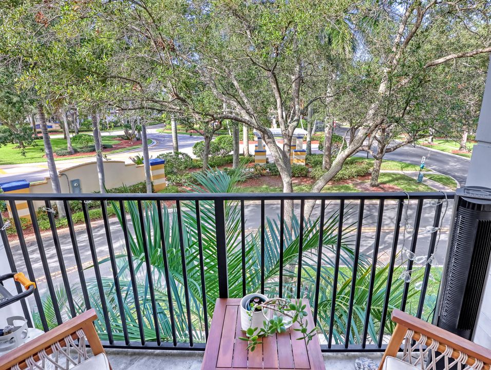 На продажу: $490,000 (3 спален, 2 ванн, 1831 Квадратных фут)