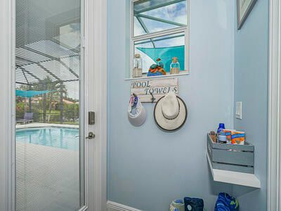 For Sale: $650,000 (3 beds, 3 baths, 2236 Square Feet)