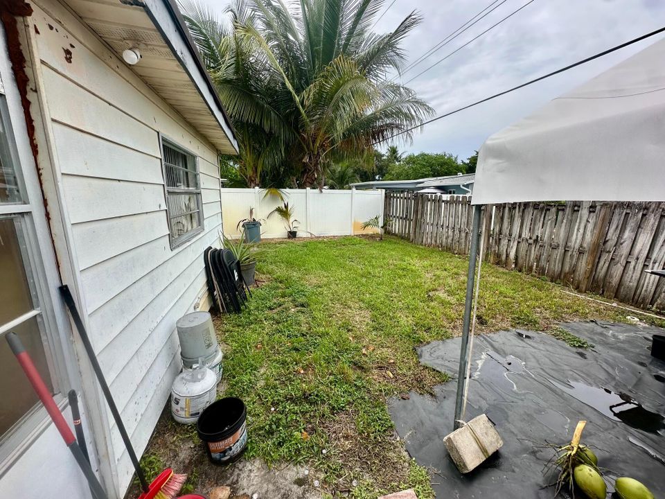 For Sale: $409,000 (3 beds, 2 baths, 1173 Square Feet)