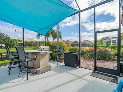 For Sale: $650,000 (3 beds, 3 baths, 2236 Square Feet)