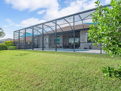 For Sale: $650,000 (3 beds, 3 baths, 2236 Square Feet)