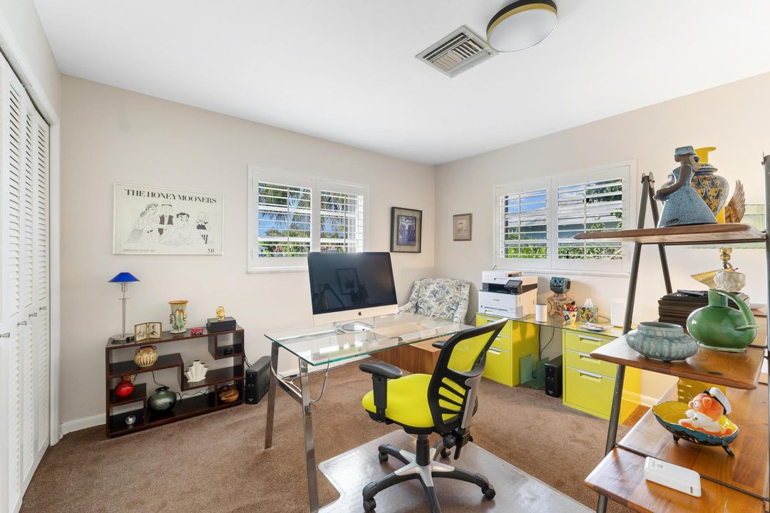 合同活跃: $875,000 (3 贝兹, 2 浴室, 1839 平方英尺)