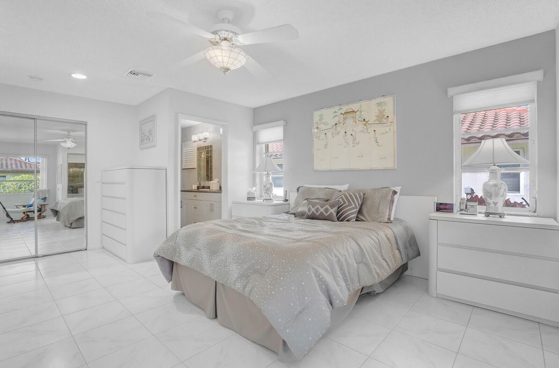 For Rent: $4,400 (2 beds, 2 baths, 1500 Square Feet)