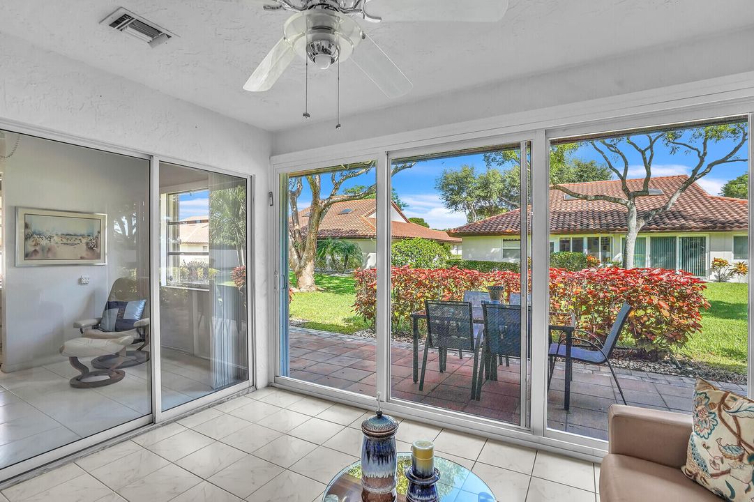 For Rent: $4,400 (2 beds, 2 baths, 1500 Square Feet)