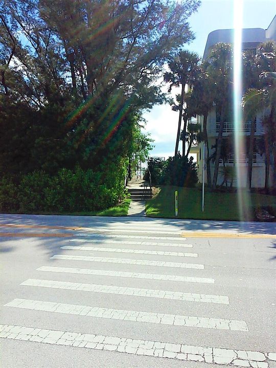 For Rent: $3,995 (2 beds, 2 baths, 1031 Square Feet)