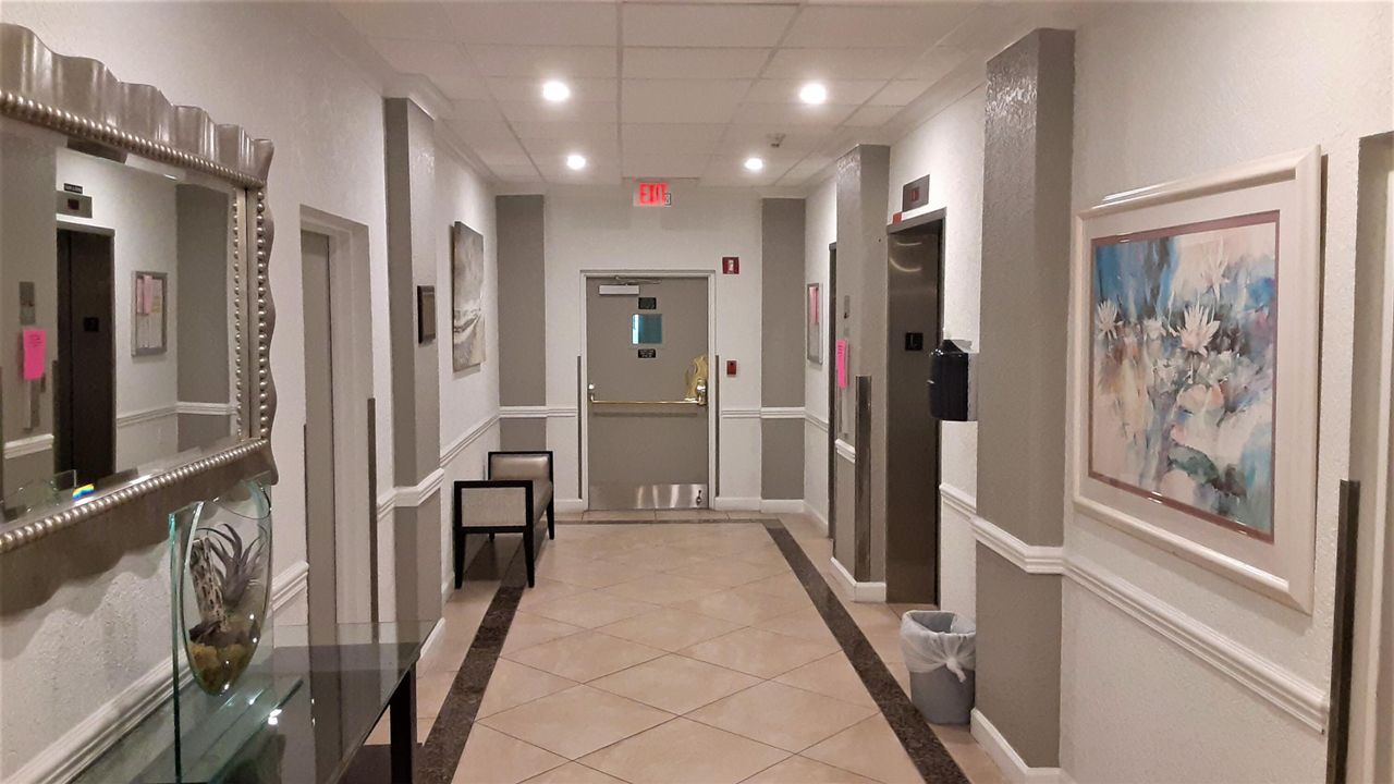 For Rent: $3,995 (2 beds, 2 baths, 1031 Square Feet)