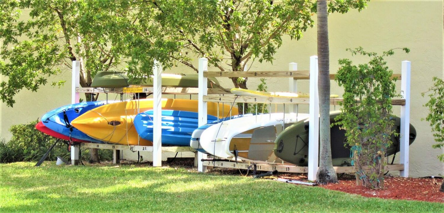 For Rent: $3,995 (2 beds, 2 baths, 1031 Square Feet)