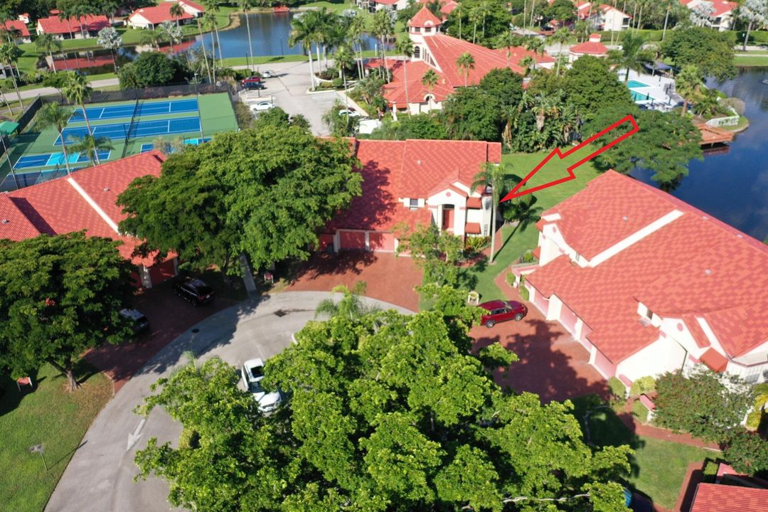 Active With Contract: $225,000 (2 beds, 2 baths, 1496 Square Feet)