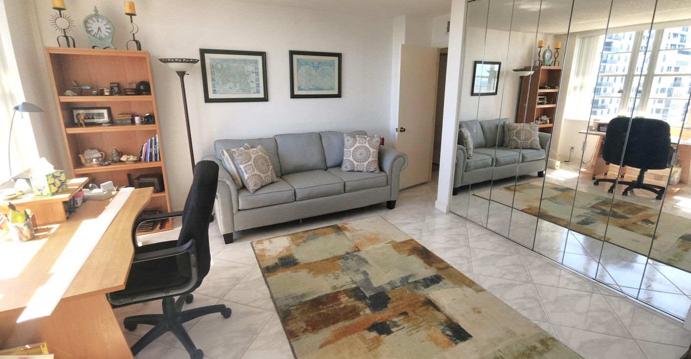 For Rent: $3,995 (2 beds, 2 baths, 1031 Square Feet)