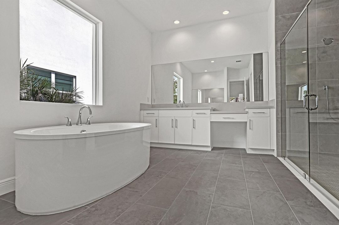 En Venta: $784,000 (4 camas, 3 baños, 2560 Pies cuadrados)