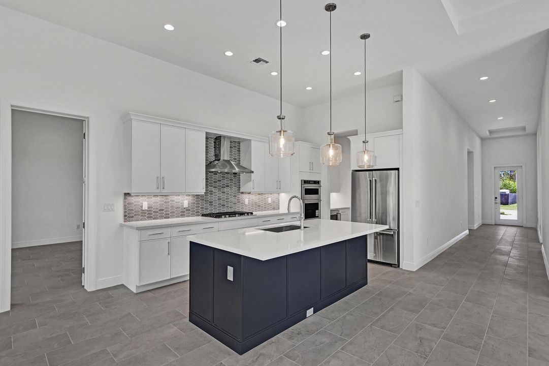 En Venta: $784,000 (4 camas, 3 baños, 2560 Pies cuadrados)