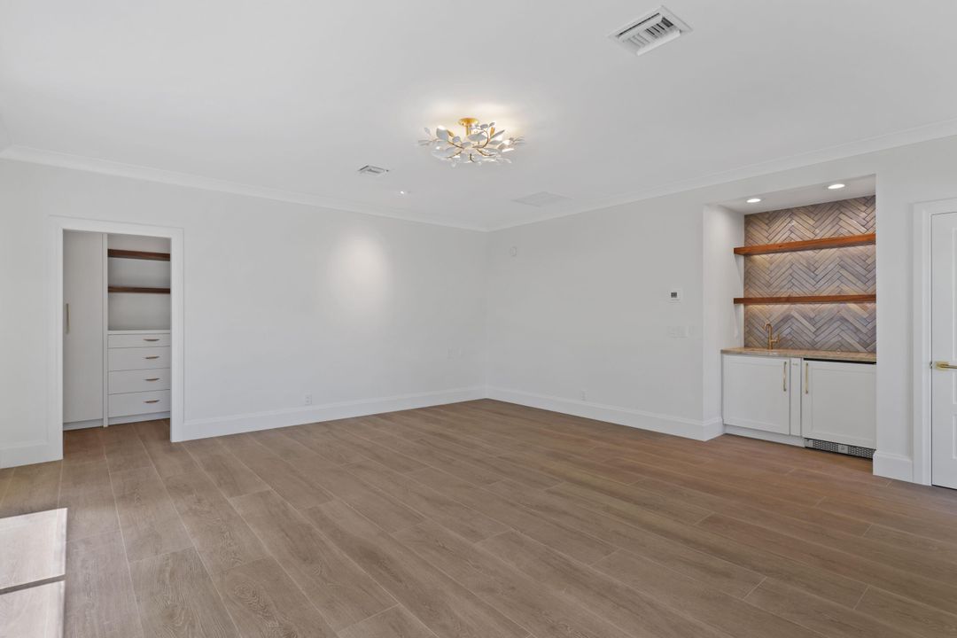 En Venta: $7,200,000 (5 camas, 5 baños, 4922 Pies cuadrados)