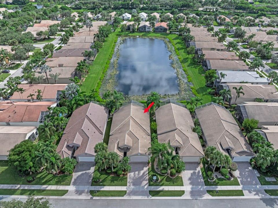 Под контрактом: $549,000 (3 спален, 2 ванн, 2347 Квадратных фут)