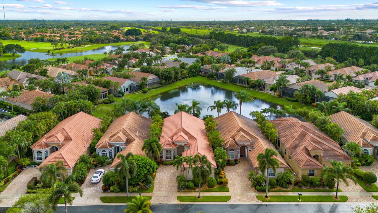 Active With Contract: $615,000 (3 beds, 2 baths, 2249 Square Feet)