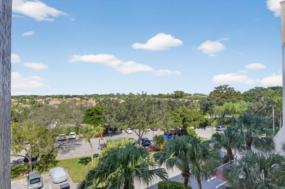 En Venta: $399,000 (3 camas, 2 baños, 1682 Pies cuadrados)