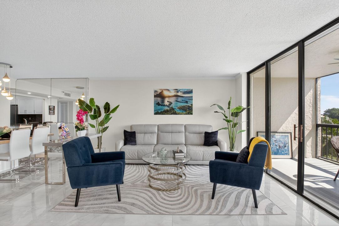 En Venta: $399,000 (3 camas, 2 baños, 1682 Pies cuadrados)