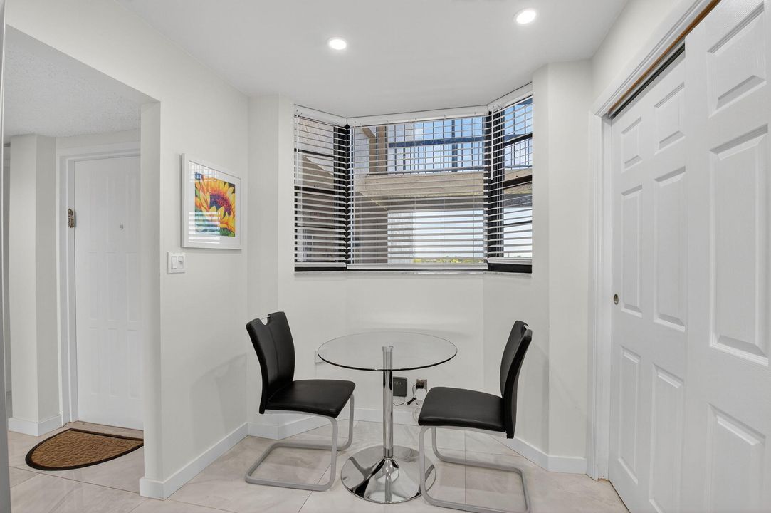 En Venta: $399,000 (3 camas, 2 baños, 1682 Pies cuadrados)