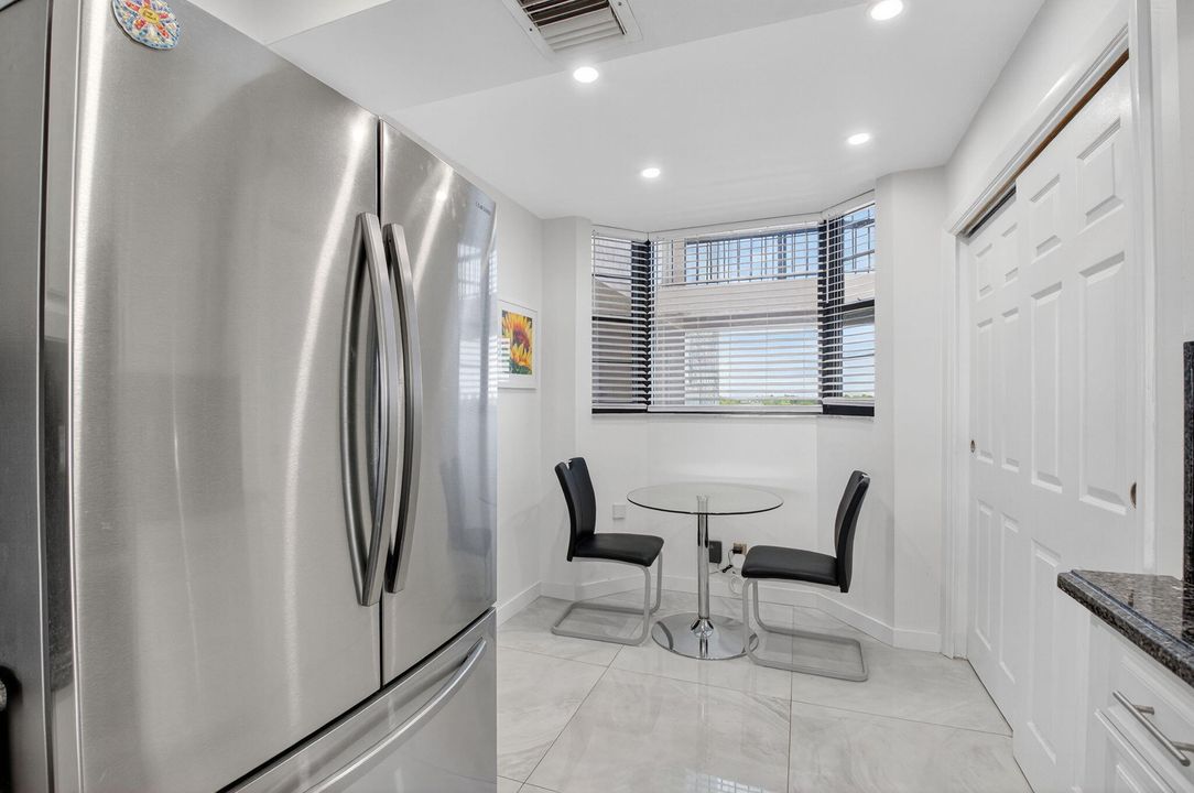 En Venta: $399,000 (3 camas, 2 baños, 1682 Pies cuadrados)