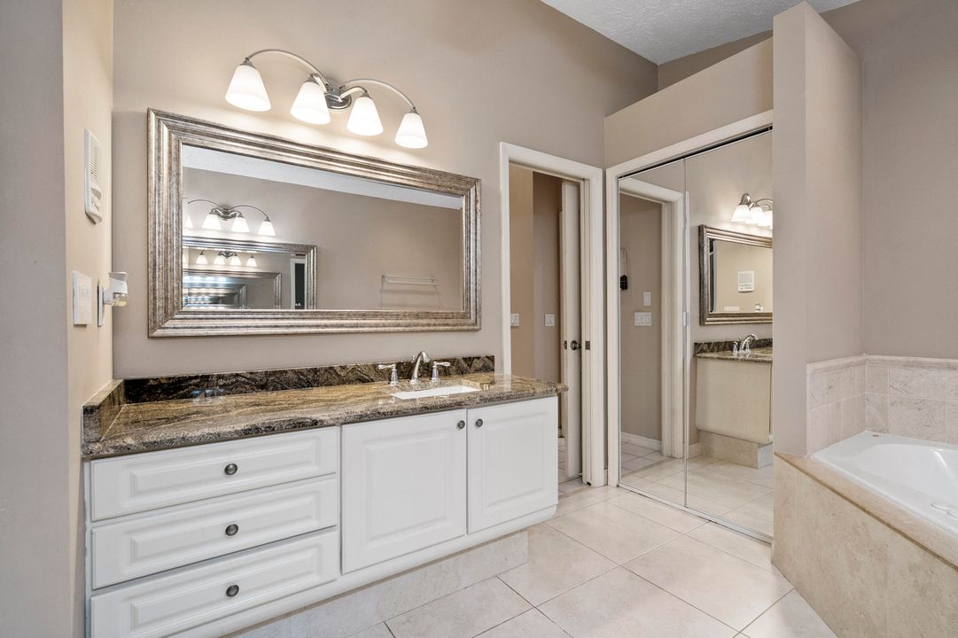 For Sale: $435,000 (3 beds, 2 baths, 1834 Square Feet)