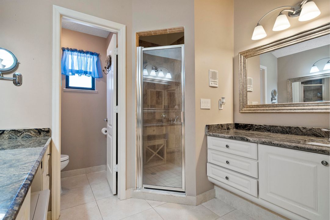 For Sale: $435,000 (3 beds, 2 baths, 1834 Square Feet)