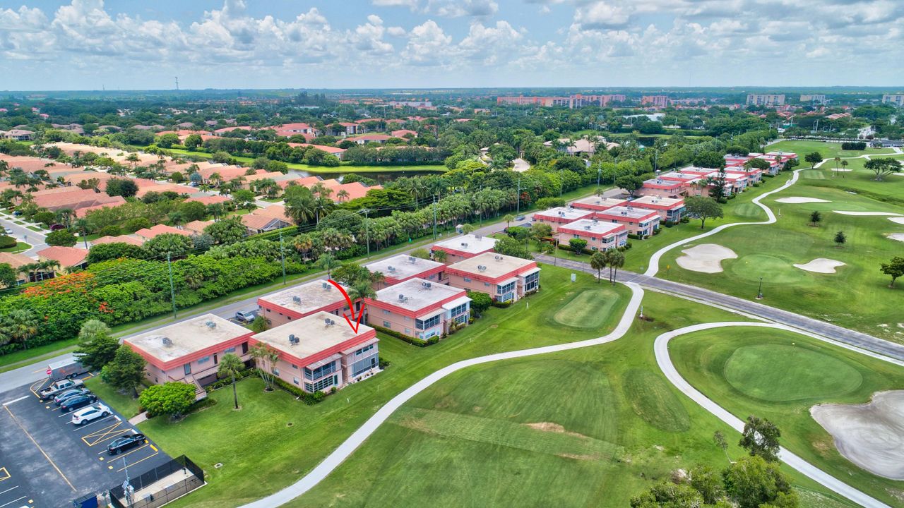 For Rent: $1,600 (2 beds, 2 baths, 880 Square Feet)