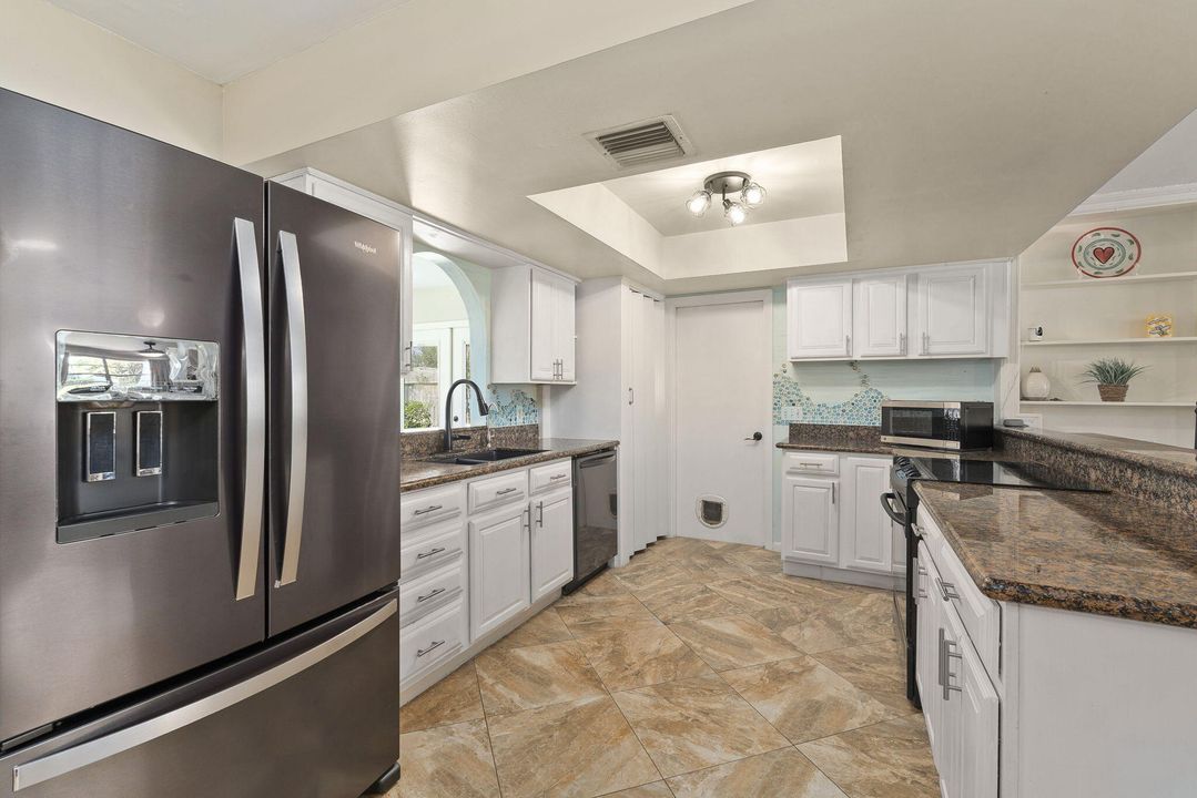 Active With Contract: $379,000 (3 beds, 2 baths, 1700 Square Feet)