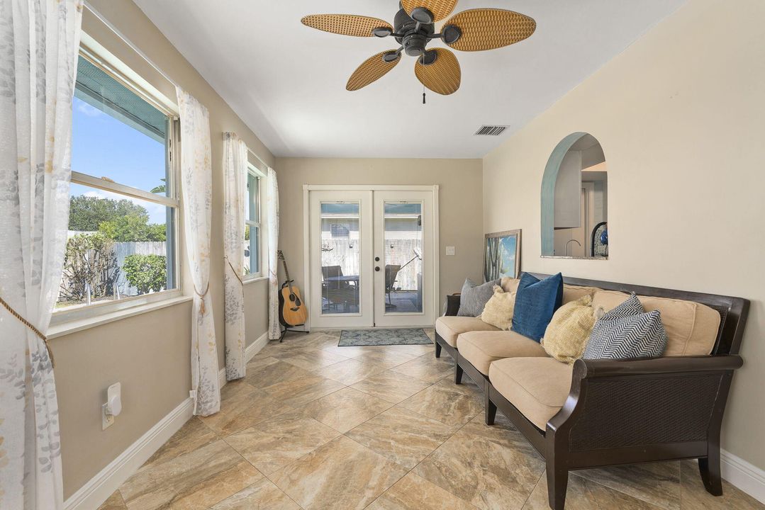 Active With Contract: $379,000 (3 beds, 2 baths, 1700 Square Feet)