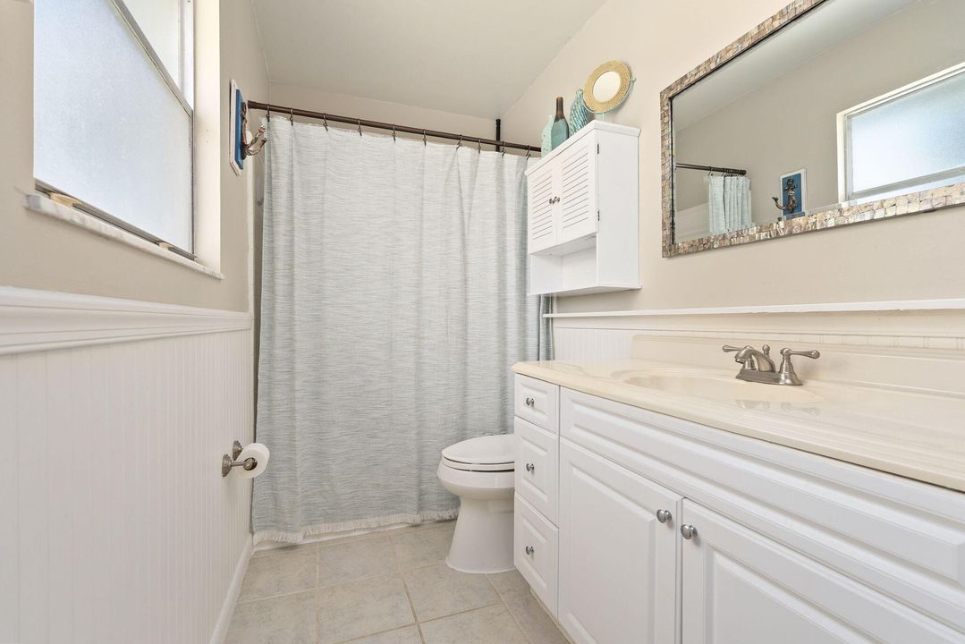 Active With Contract: $379,000 (3 beds, 2 baths, 1700 Square Feet)