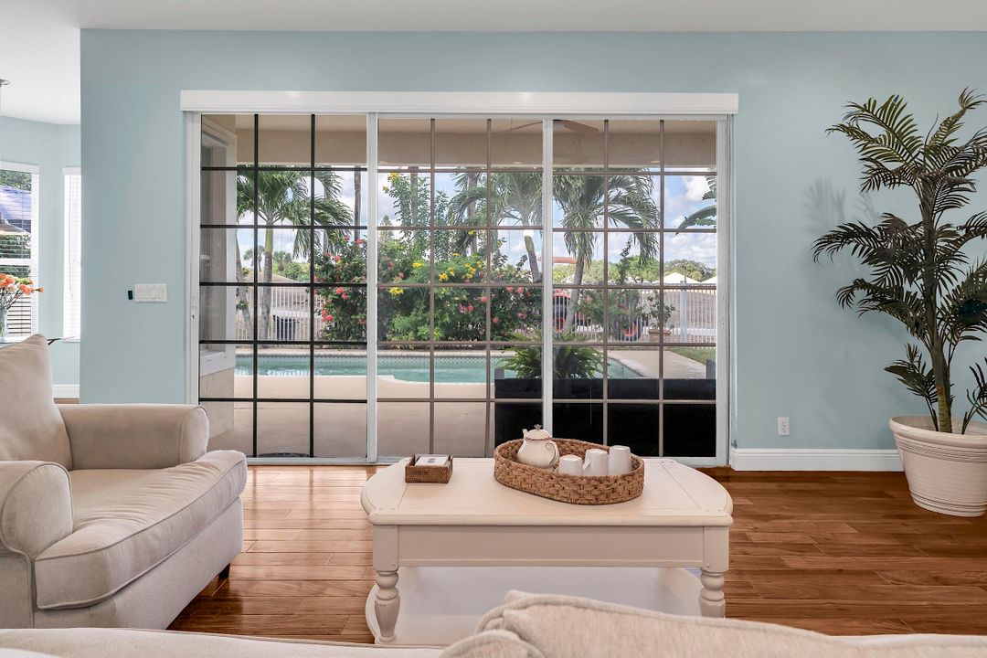 For Sale: $769,742 (4 beds, 2 baths, 2909 Square Feet)